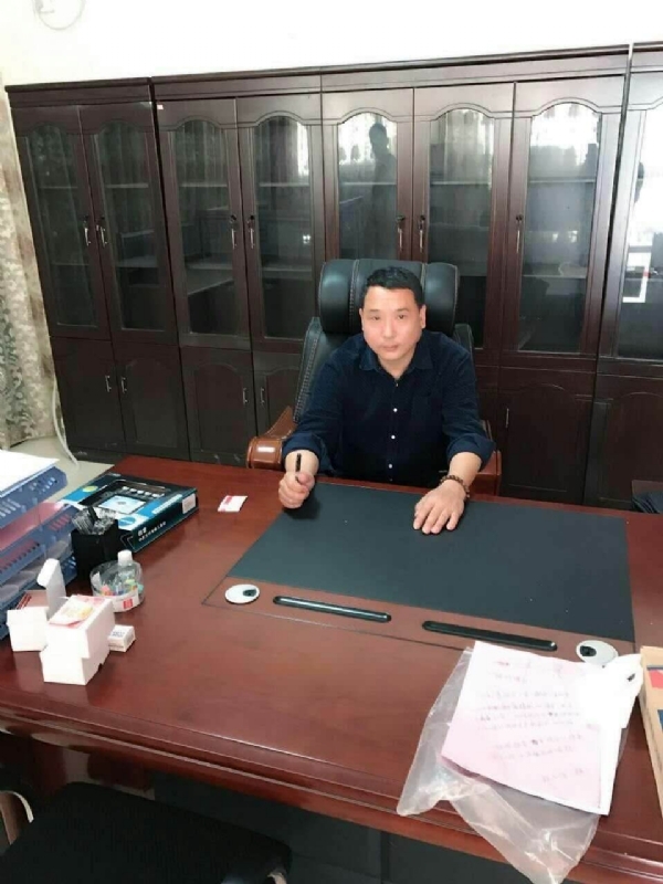 艺术家的第一张照片--建宁婚介网