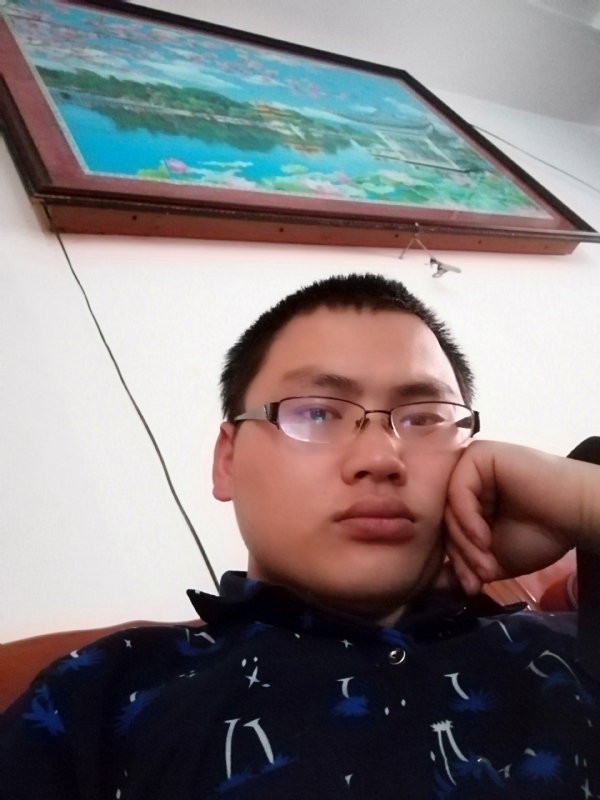 90男孩的第一张照片--建宁婚介网