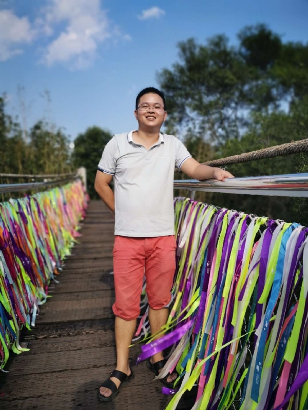 大象的第一张照片--建宁婚介网