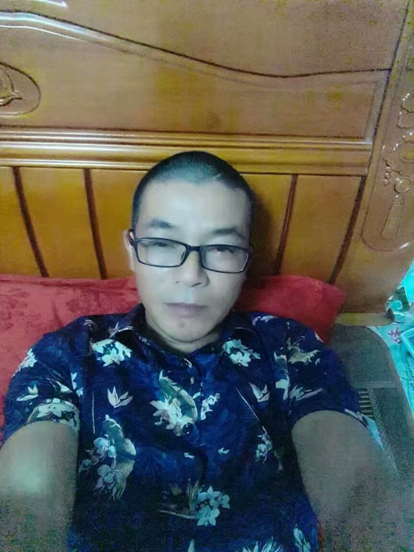 坚信就是你的第一张照片--建宁婚介网