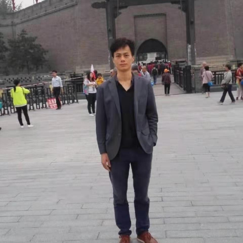 认真的第一张照片--建宁婚介网