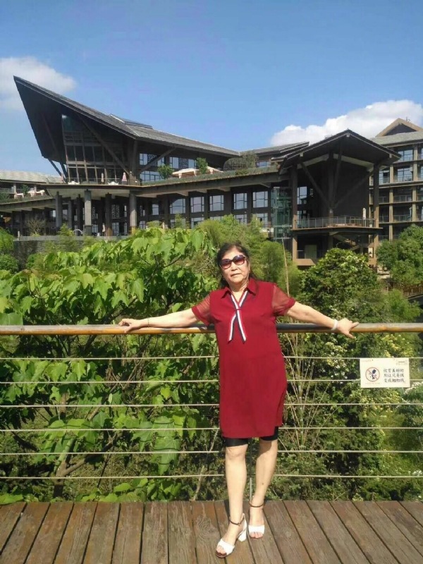 黄姐的第一张照片--建宁婚介网