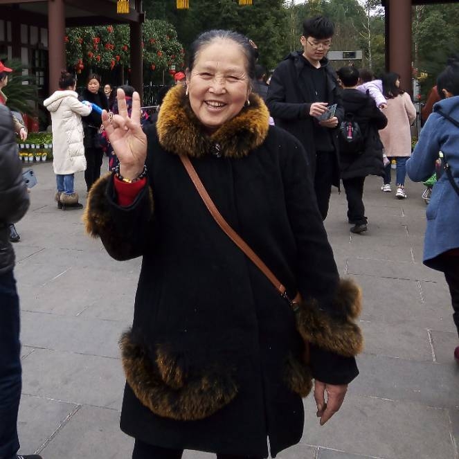 刘刘的第一张照片--建宁婚介网