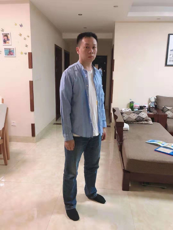 以勒的第一张照片--建宁婚介网