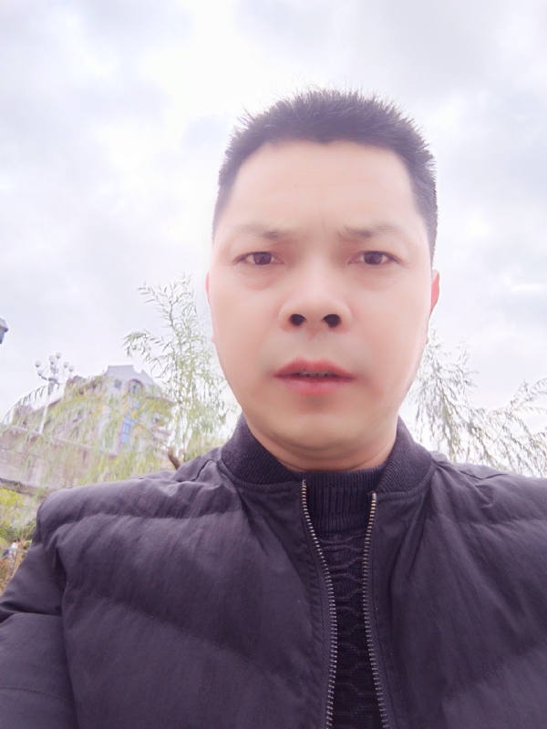 随缘的第一张照片--建宁婚介网
