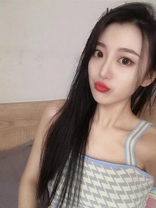 倩倩的第一张照片--建宁婚介网