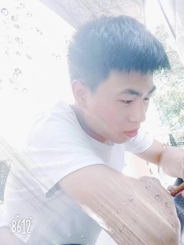 对她说晚安的第一张照片--建宁婚介网