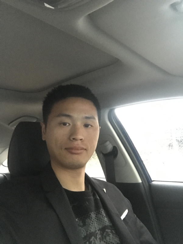 向前走的第一张照片--建宁婚介网