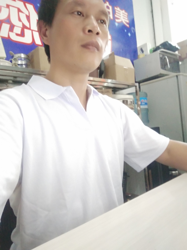 深蓝色的海的第一张照片--建宁婚介网