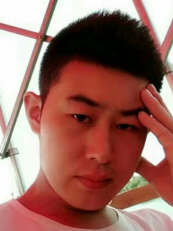 淡漠的第一张照片--建宁婚介网