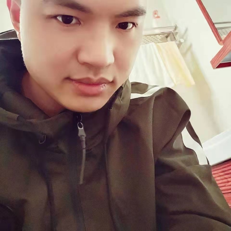 高大上的宅男的第一张照片--建宁婚介网