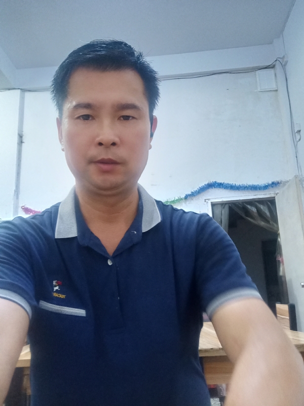 我是自强不息的第一张照片--建宁婚介网