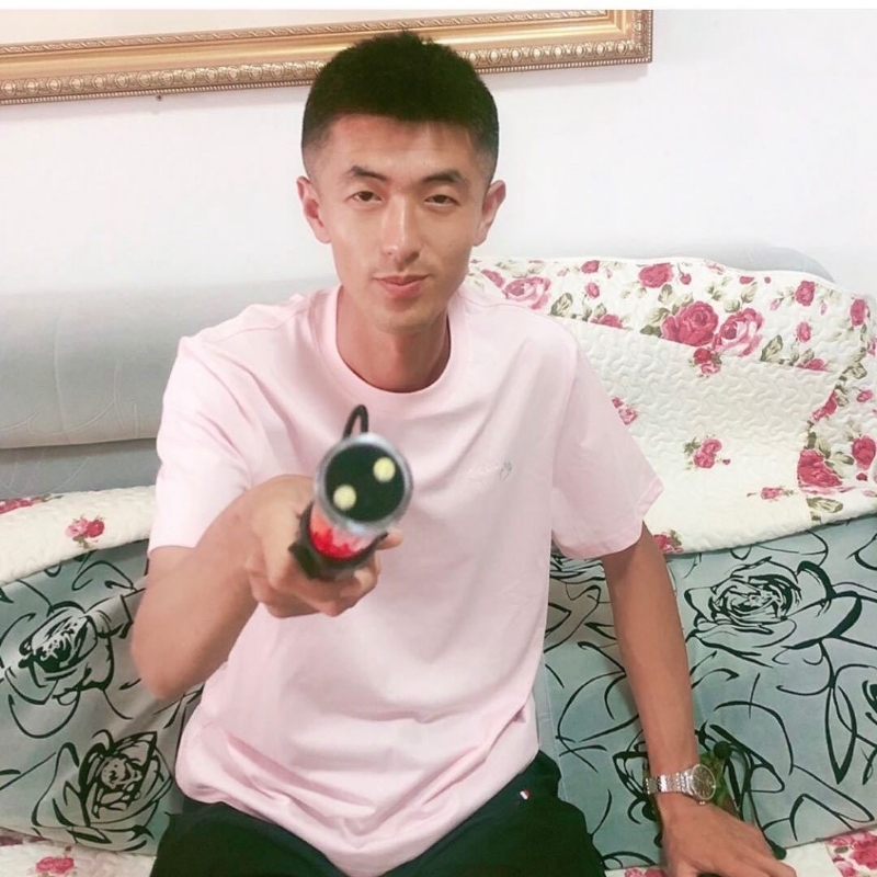 转身留下孤独的她的第二张照片--建宁婚介网