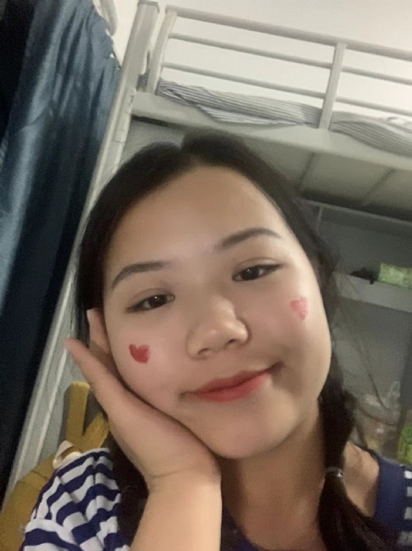 轻轻的一片云的第一张照片--建宁婚介网