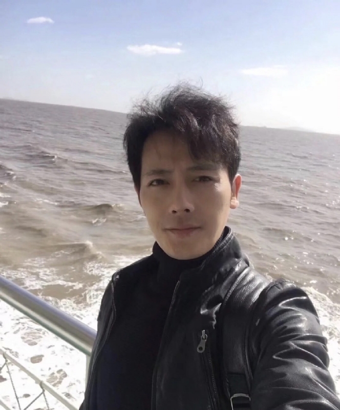 疯狂的小鱼的第一张照片--建宁婚介网