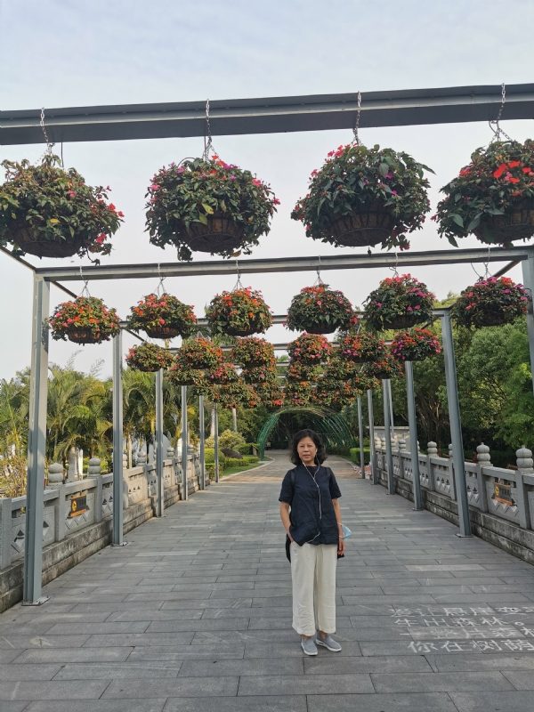 一叶知秋的第一张照片--建宁婚介网