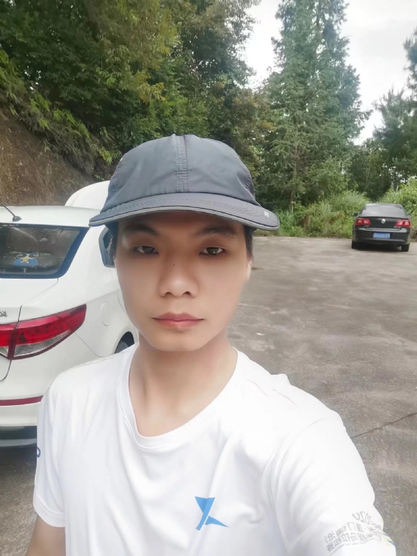 携手相伴的第一张照片--建宁婚介网