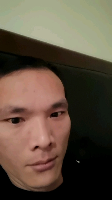 只影向谁去的第三张照片--建宁婚介网