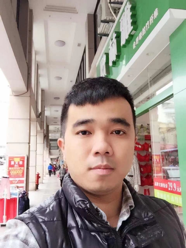 小小怪兽的第一张照片--建宁婚介网