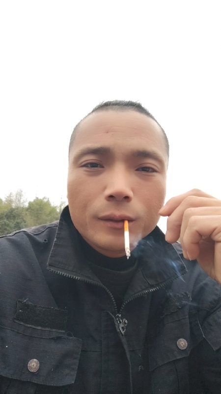 伯爵的第一张照片--建宁婚介网