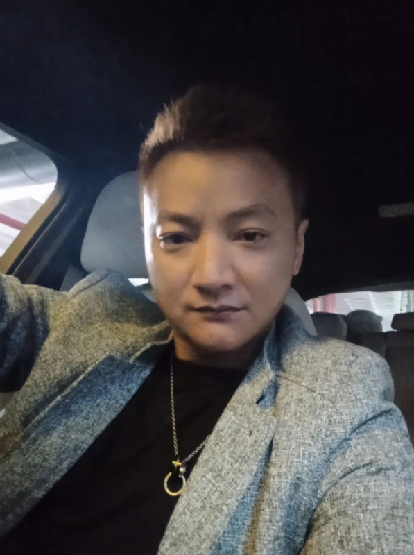 夜、有雨敲窗的第三张照片--建宁婚介网
