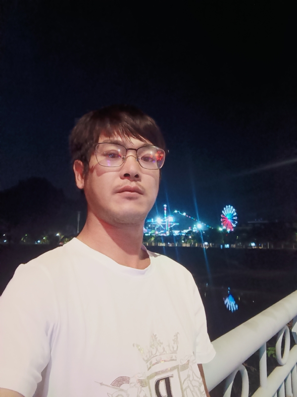 任豐的第一张照片--建宁婚介网