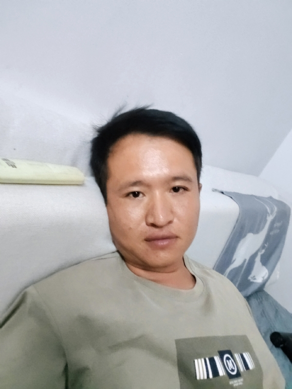 陌生人的第三张照片--建宁婚介网